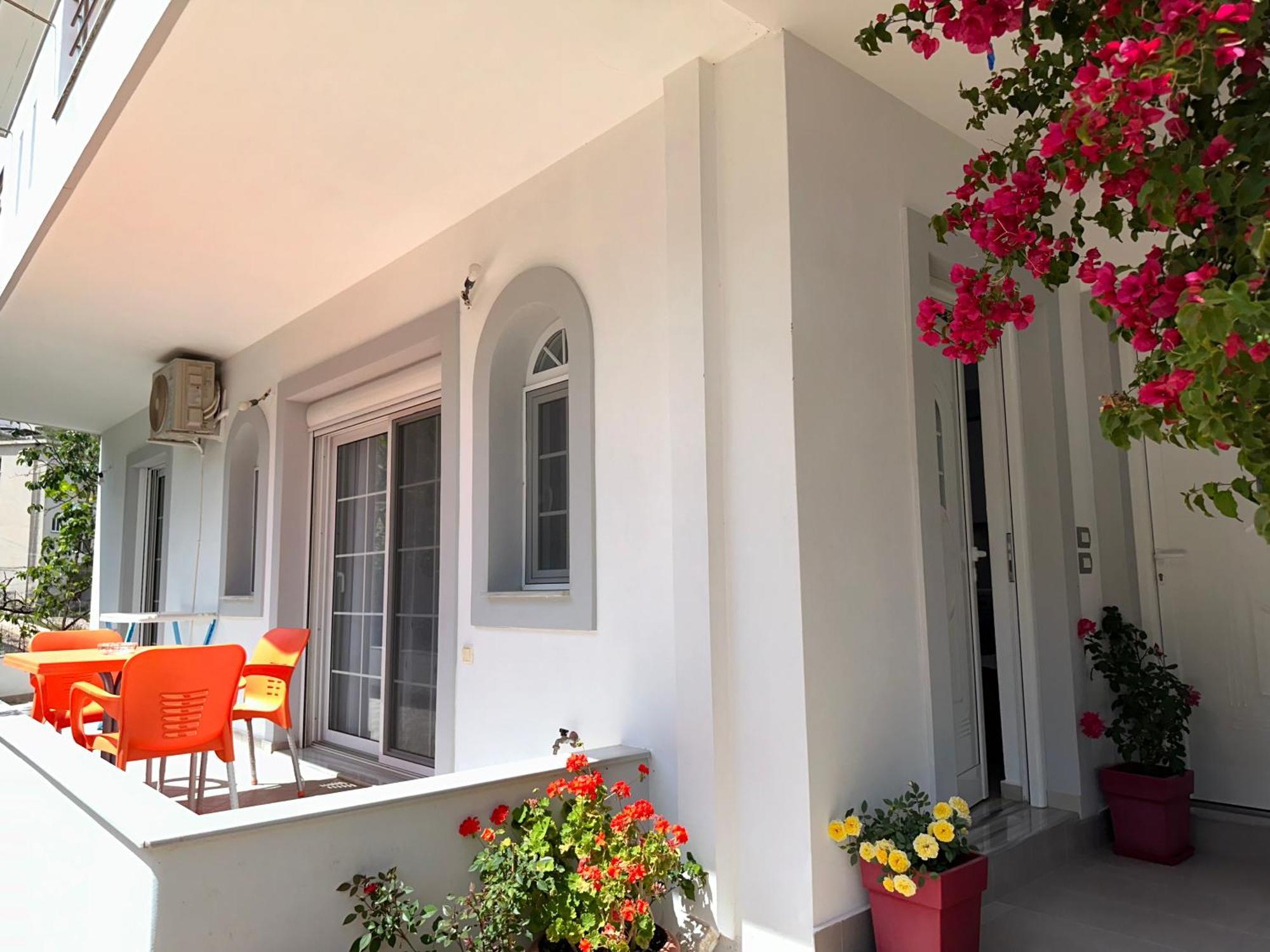 Elisabeth Apartments Sarandë Exterior foto